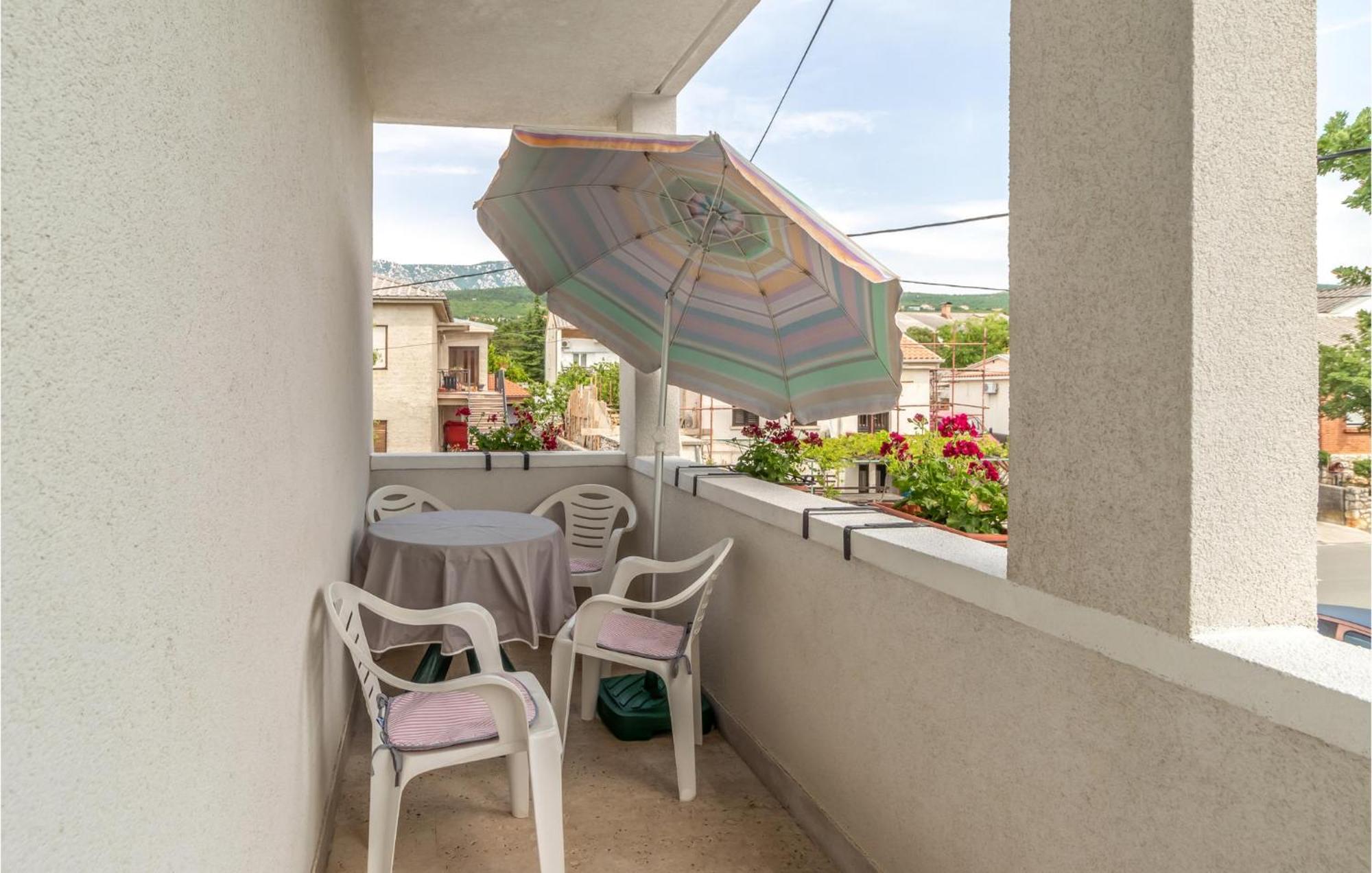 Nice Apartment In Jadranovo With Wifi Екстер'єр фото